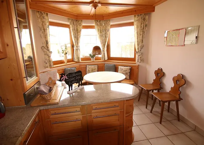 Haus Aschenwald 키츠부헬